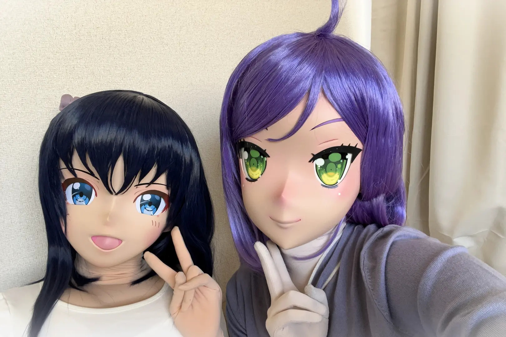 椛さん（ @momiji_you@d.kg-misskey.net ）と共に自撮りをするOsumi Akari
